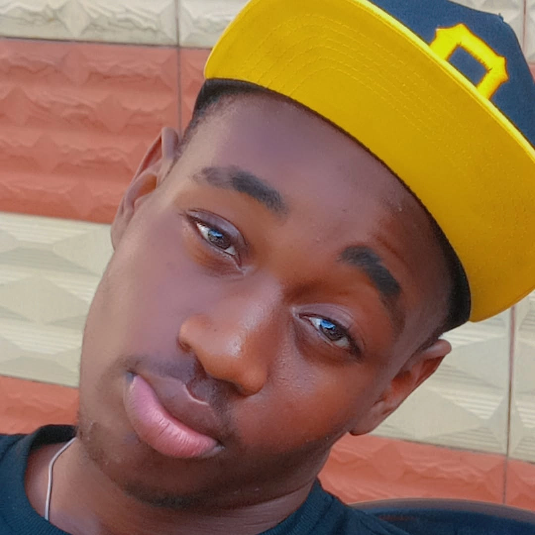 RAY KEVIN 